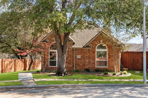 8718 Falls Road, Irving, TX, 75063 | Card Image