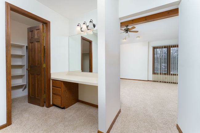 4584 Golf View Dr, Condo with 2 bedrooms, 4 bathrooms and null parking in Brighton MI | Image 13