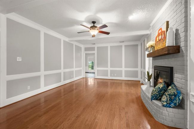 Family room also opens into the downstairs game room, making it ideal for entertaining while allowing you to stay connected and keep an eye on the kids. | Image 19