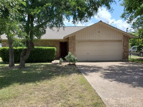 2210 N Celia Dr, Cedar Park, TX, 78613-4618 | Card Image