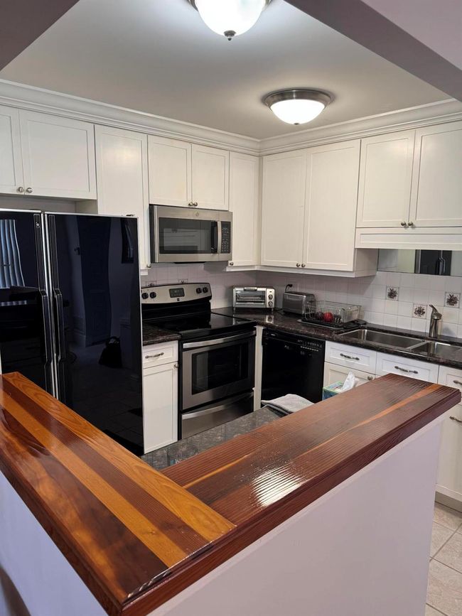 494 Saxony K, Condo with 1 bedrooms, 2 bathrooms and null parking in Delray Beach FL | Image 6