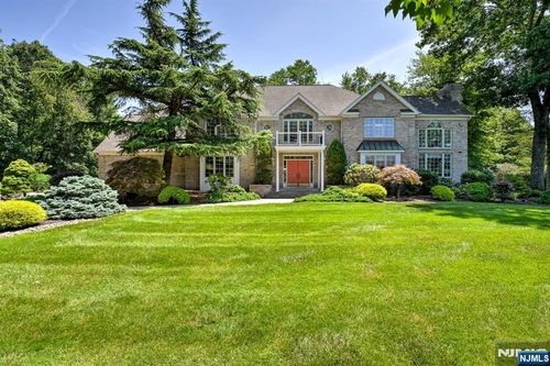5 Meadow Court, Montville Township, NJ, 07045 | Card Image
