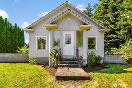 5947 Lawrence Rd, Everson, WA, 98247-9586 | Card Image