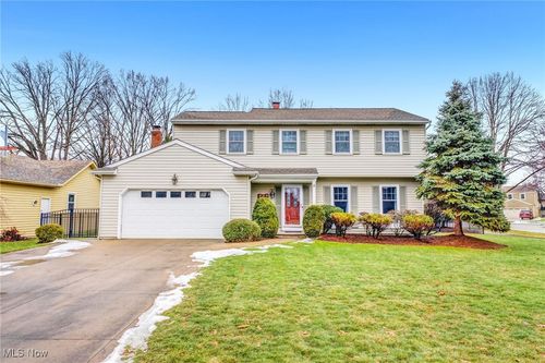 30875 Windy Hollow Lane, North Olmsted, OH, 44070 | Card Image