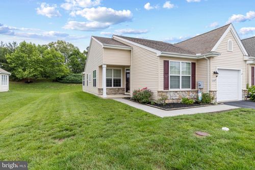 660 Sorrell Cir, SMYRNA, DE, 19977-4307 | Card Image
