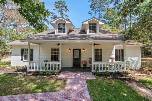 221 Lake Grove Dr, Coldspring, TX, 77331-3216 | Card Image