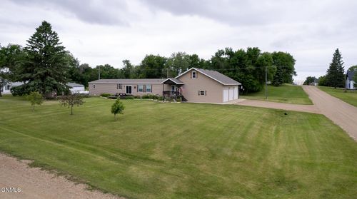 109 4th St W, Hurdsfield, ND, 58451-5117 | Card Image