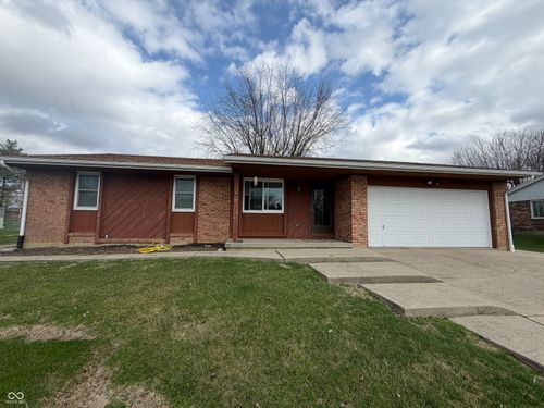 338 Bob White Blvd, Batesville, IN, 47006-9018 | Card Image