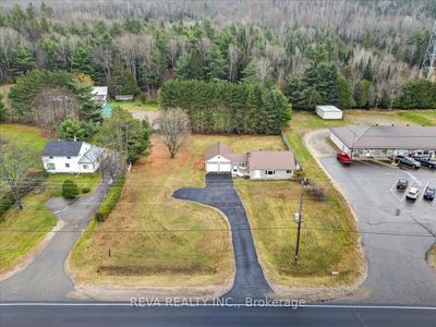 29690 Highway 62 N, House other with 4 bedrooms, 2 bathrooms and 8 parking in Bancroft ON | Image 2