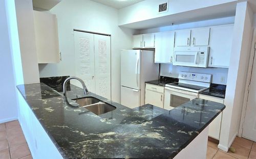 apt-106-1000 Scotia Dr, Hypoluxo, FL, 33462-7038 | Card Image