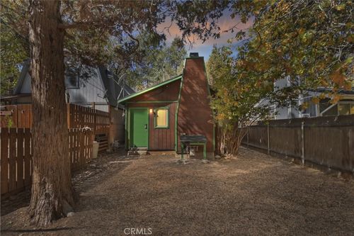 402 Highland Ln, Sugarloaf, CA, 92386-9714 | Card Image