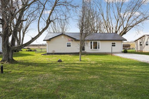 3263 Ford Rd Nw, Washington Court House, OH, 43160-8759 | Card Image
