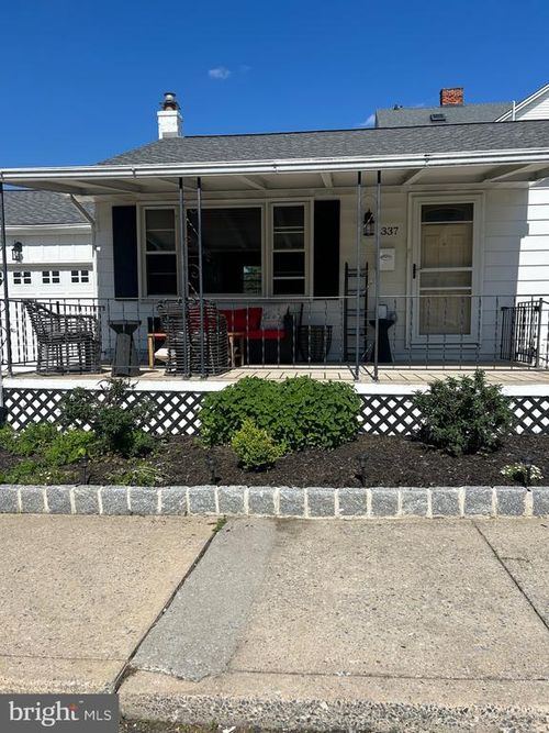337 Highland Ave, DOWNINGTOWN, PA, 19335-2503 | Card Image