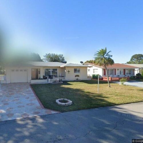 4402 Nw 46th St, Tamarac, FL, 33319-3834 | Card Image