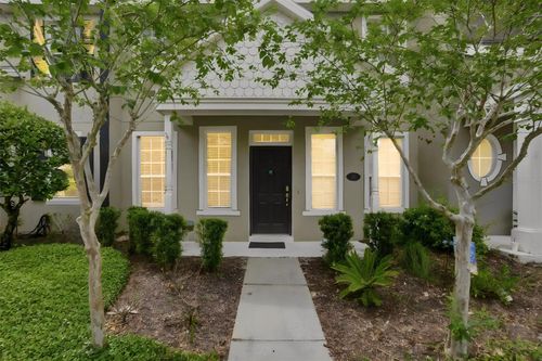 224 Woodhouse Ln, DELAND, FL, 32724-7757 | Card Image