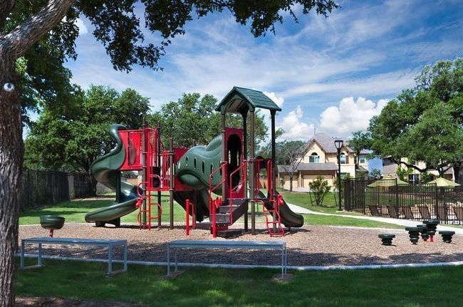 View of communal playground | Image 32