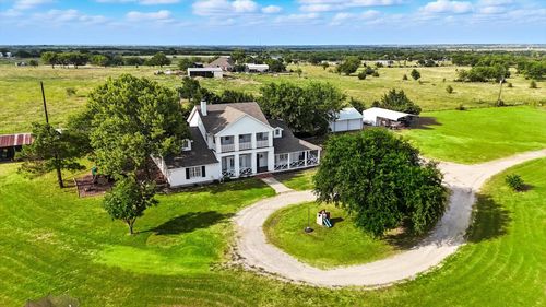 185 Quail Run Ct, Decatur, TX, 76234-2497 | Card Image