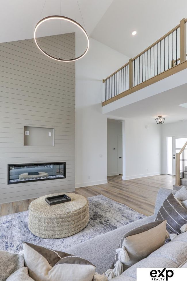 28574 Jessie Cir, House other with 3 bedrooms, 3 bathrooms and 3 parking in Valley NE | Image 13