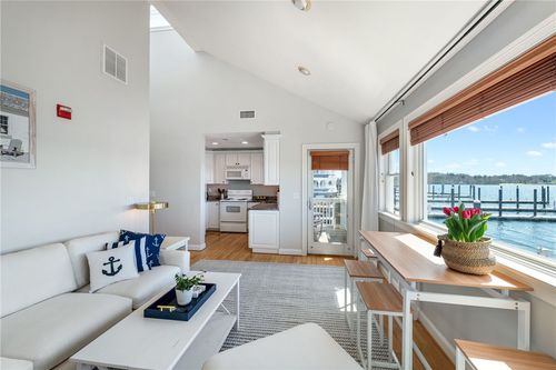 21 Brown And Howard Wharf, Newport, RI, 02840-3471 | Card Image