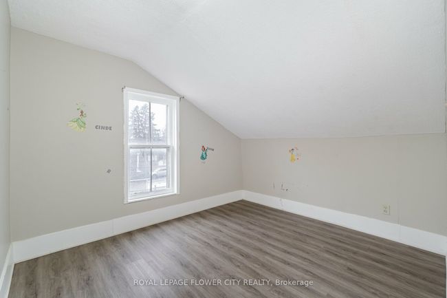189 Dundas St N, House attached with 3 bedrooms, 2 bathrooms and 5 parking in Cambridge ON | Image 24