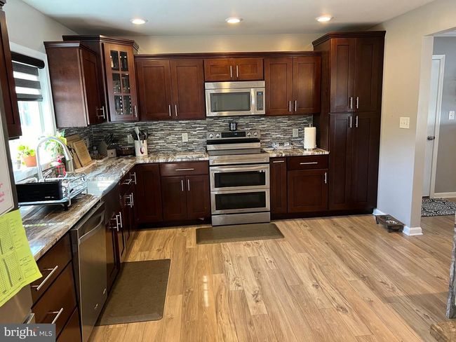 39 Shellflower Rd, House other with 5 bedrooms, 3 bathrooms and null parking in LEVITTOWN PA | Image 29