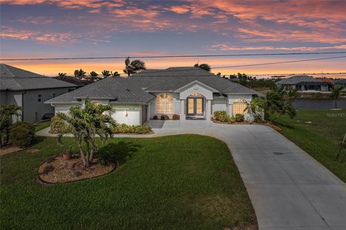 8106 Arlewood Cir, PORT CHARLOTTE, FL, 33981-3305 | Card Image