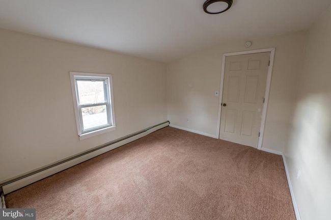4242 Dillingersville Rd, House other with 5 bedrooms, 3 bathrooms and null parking in ZIONSVILLE PA | Image 17