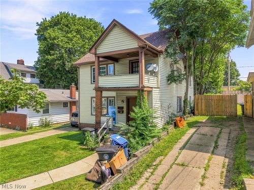 973 Berwin St, Akron, OH, 44310-1432 | Card Image