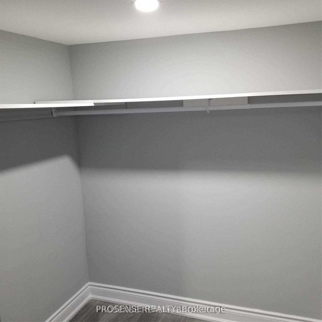 BASEMNT - 22 Prairie Star Crt, Home with 3 bedrooms, 2 bathrooms and 4 parking in Brampton ON | Image 18