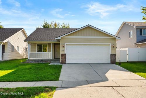 7372 N Bedford Ln, Coeur D Alene, ID, 83815-8555 | Card Image