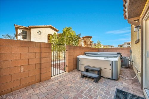 24104-1525 Spiced Wine Ave, Henderson, NV, 89074-0182 | Card Image