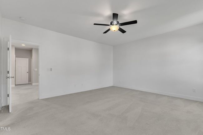 Primary Bedroom | Image 26