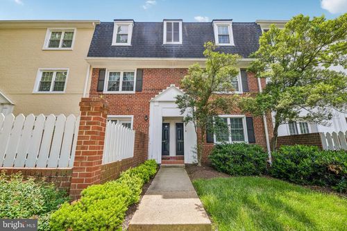 b-4618 28th Rd S, ARLINGTON, VA, 22206-4138 | Card Image