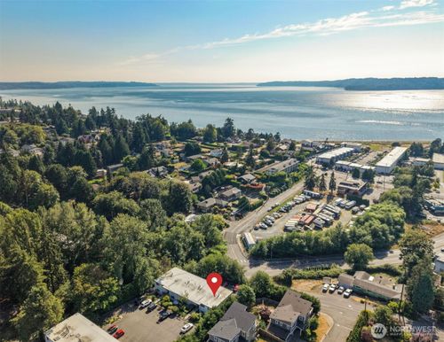 301-1027 S 230th St, Des Moines, WA, 98198-6925 | Card Image