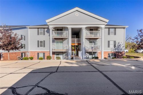 apt-g-1202 Creve Coeur Crossing Ln, Chesterfield, MO, 63017-9729 | Card Image