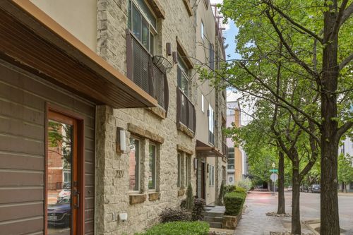 2323 Clark St, Dallas, TX, 75204-2826 | Card Image