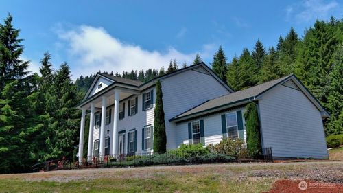 12832 Hunter Rd Sw, Rochester, WA, 98579-9654 | Card Image