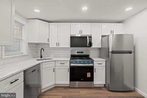 5411 Delancey St, PHILADELPHIA, PA, 19143-1408 | Card Image