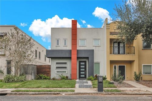 6732 N 4th Street, Mcallen, TX, 78504 | Card Image