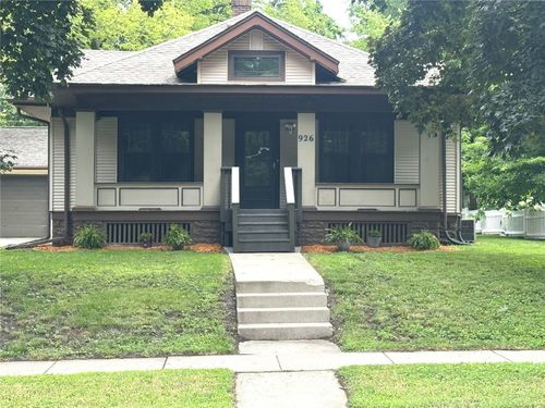 926 Bowery St, Iowa City, IA, 52240-5608 | Card Image