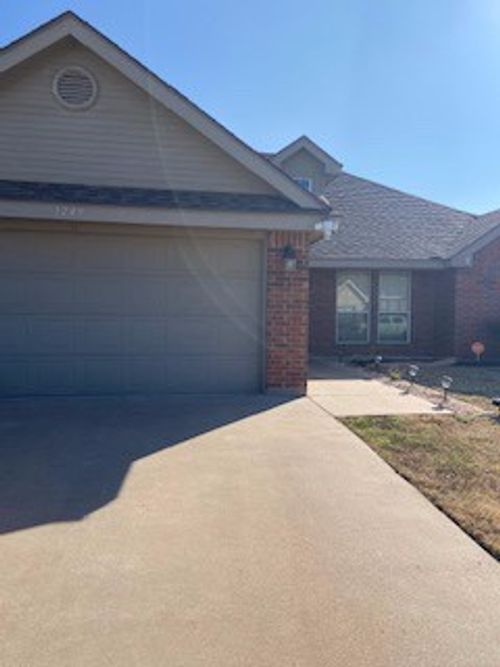 1249 Lewis And Clark Trl, Abilene, TX, 79602-8229 | Card Image