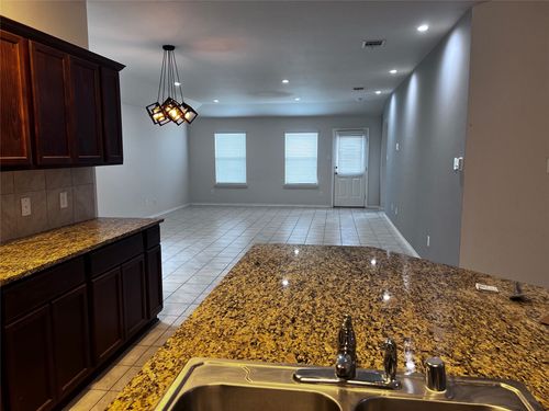950 Decker Dr, Fate, TX, 75189-4757 | Card Image