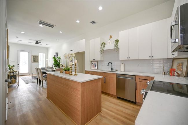 AB - 4009 New Orleans St, Home with 3 bedrooms, 2 bathrooms and null parking in Houston TX | Image 10