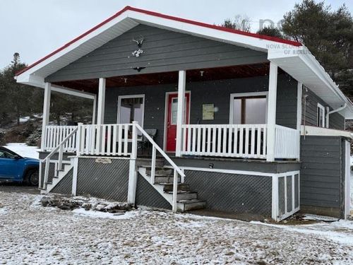 1225 New Harbour Lundy Rd, Larrys River, NS, B0H1T0 | Card Image