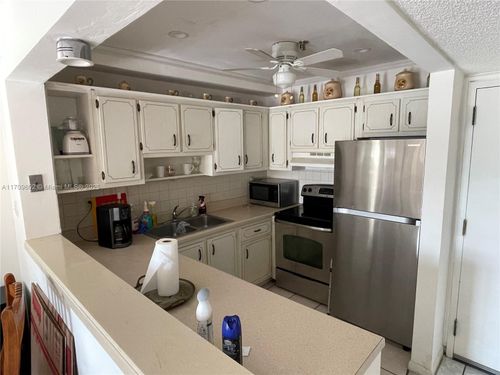apt-411-201 180th Dr, Sunny Isles Beach, FL, 33160-2729 | Card Image