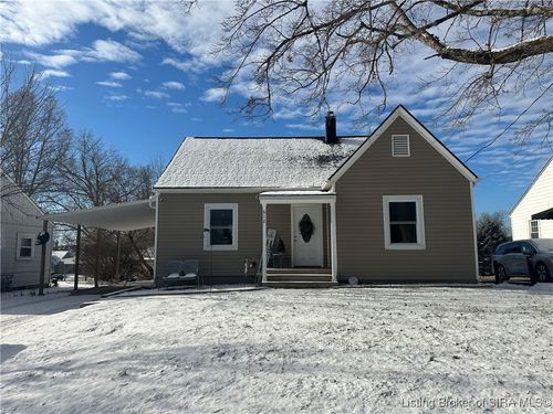 612 E Daisy Ln, New Albany, IN, 47150-4481 | Card Image