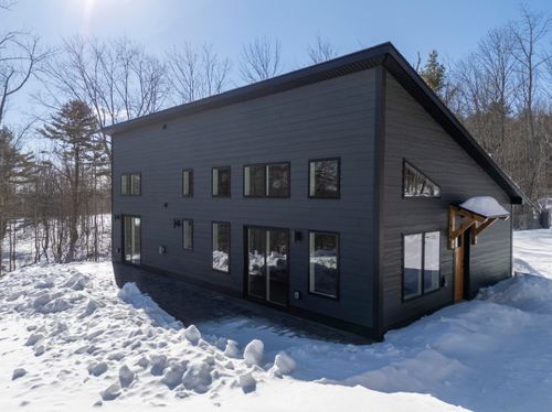 295 Mount Mica Road, Paris, ME, 04281 | Card Image