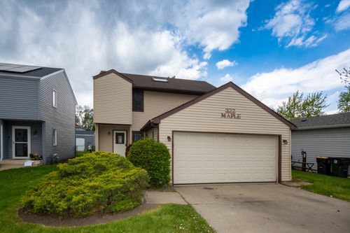 322 Maple Ln, Round Lake, IL, 60073-3344 | Card Image