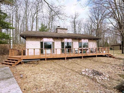 10165 Teepee Trl, Iron River, WI, 54847-4635 | Card Image