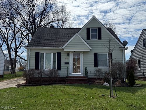 30008 Mildred Dr, Willowick, OH, 44095-4834 | Card Image